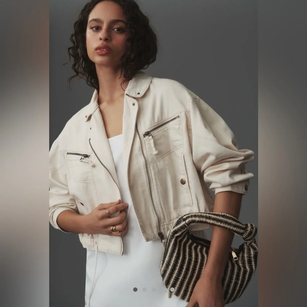 SOLD - Picture 4 of 10